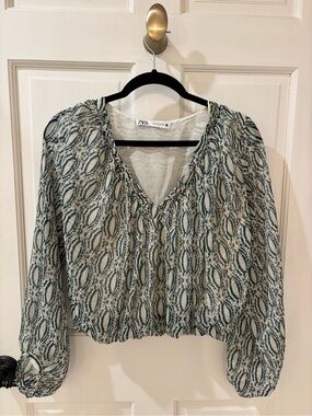 Zara Teal and Cream Patterned V-Neck Blouse